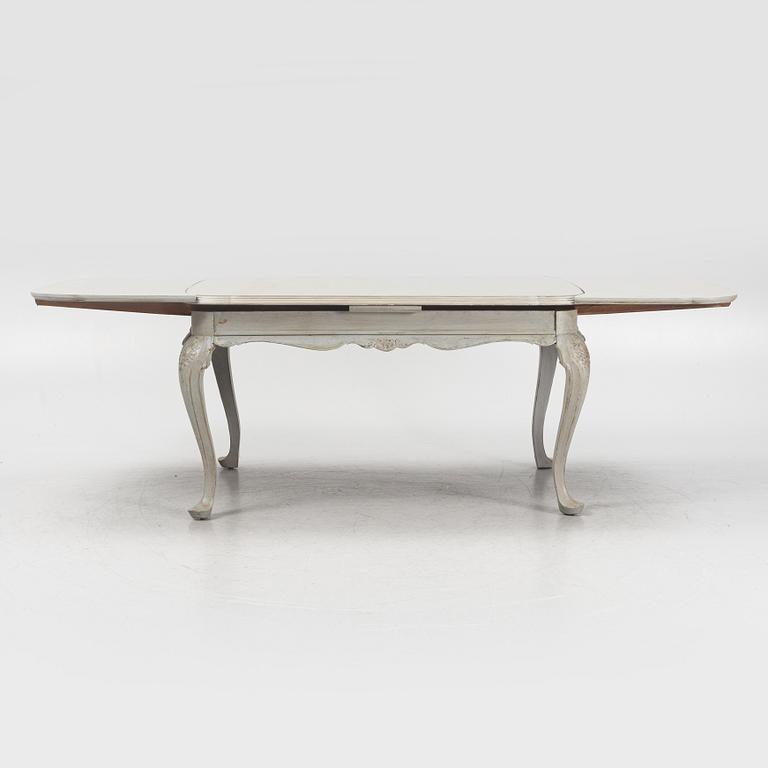 Matbord, rokokostil, 1900-talets första hälft.