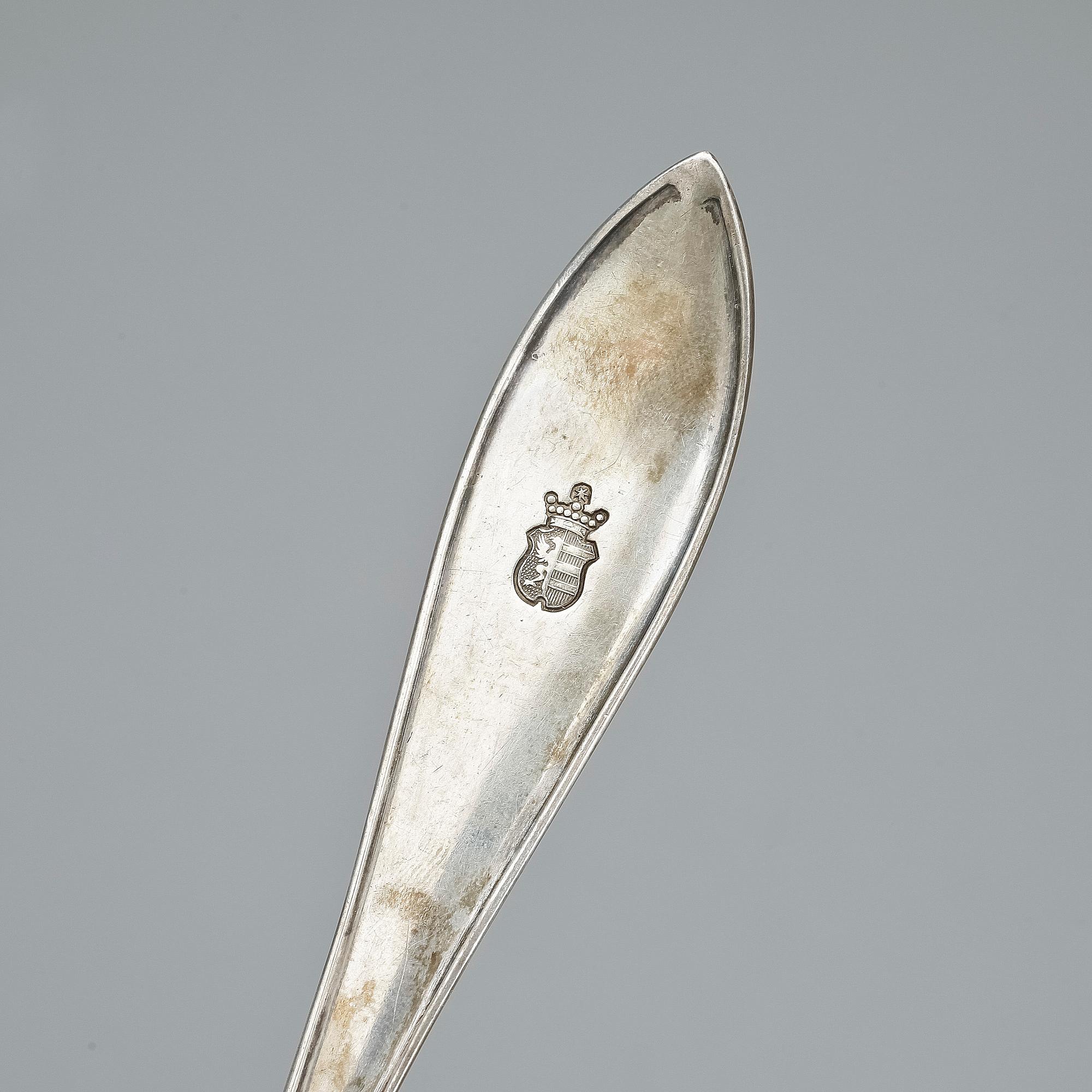 PARTI SILVER, 12 delar, bland annat K. Anderson, Stockholm, 1915, total vikt ca 610g.
