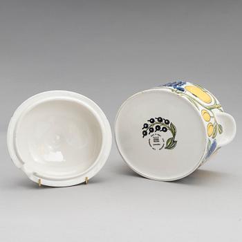 BIRGER KAIPIAINEN, A lidded tureen and a serving dish of the 'Paratiisi' series for Arabia, Finland.