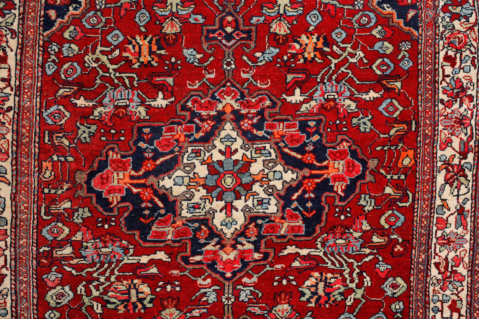 MATTA, orientalisk, old, 145x105 cm.