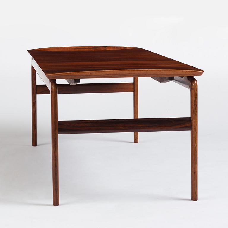 Peter Hvidt & Orla Mølgaard Nielsen, a palisander sofa table, France & Son, Denmark, 1950-60s.