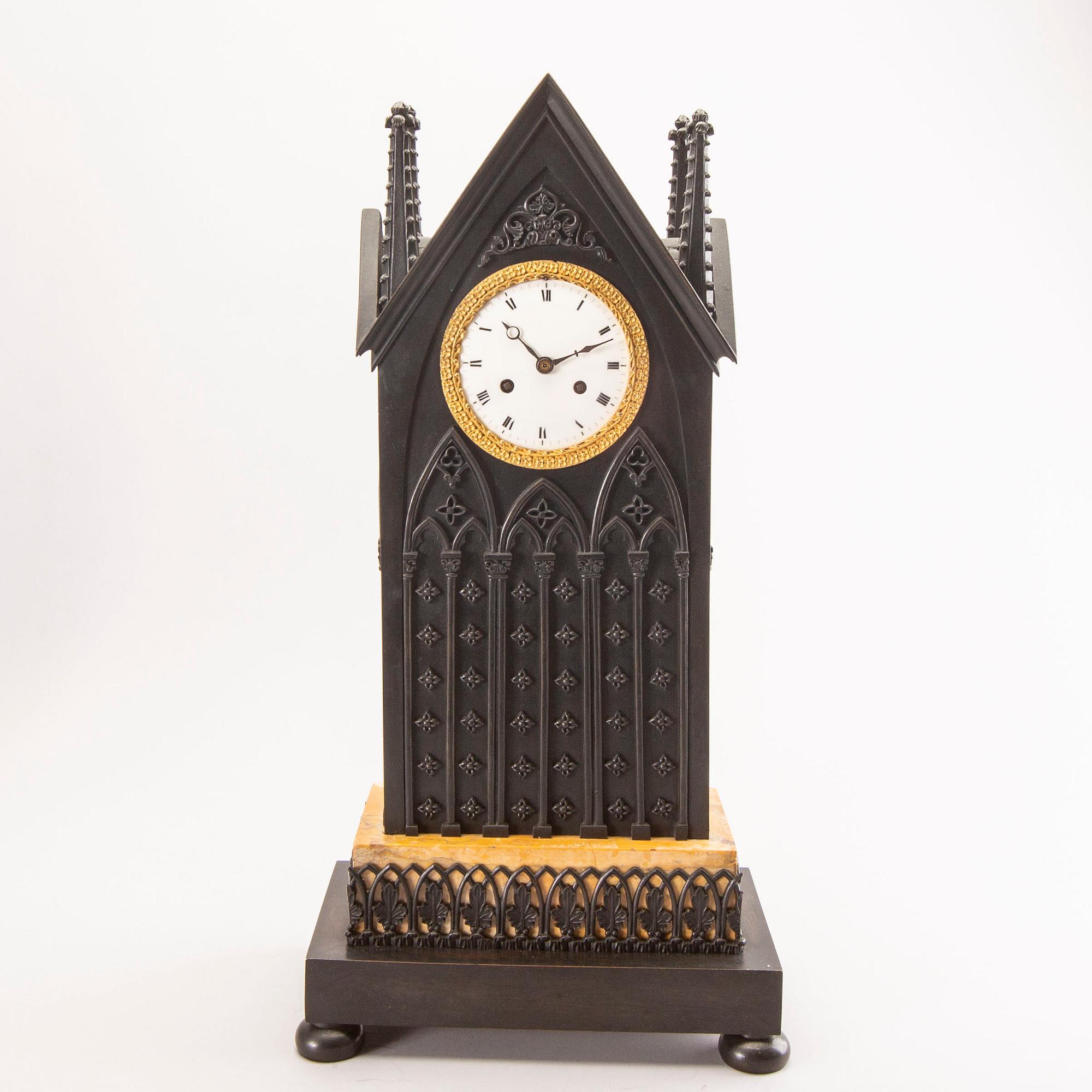 A Neo Gothic table clock 1820/30. - Bukowskis