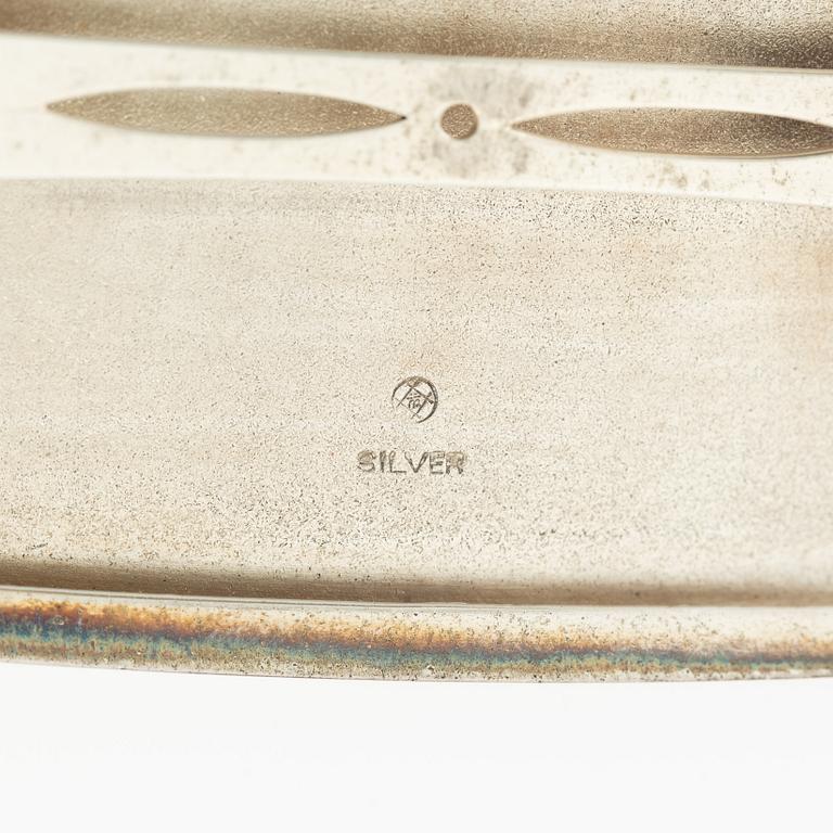 Etui, silver, Japan, 1900-talets första del. Vikt 112 gram.