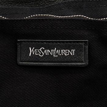 Yves Saint Laurent, a 'Muse two' bag.