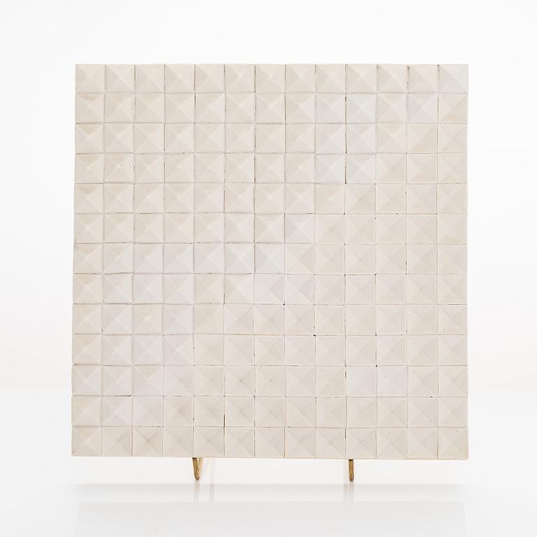 Rut Bryk, relief, "Fönster", signerad Rut Bryk. 1980-tal.