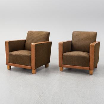 BJÖRN TRÄGÅRDH, attributed to. A pair of easy chairs, 1930's.