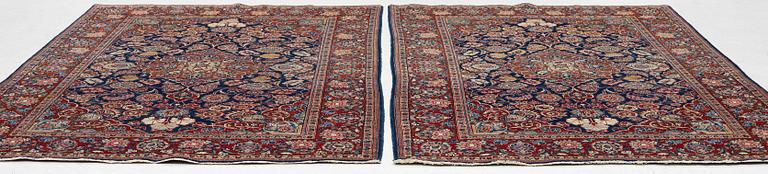 A pair of antique Keshan rugs, central persia, c. 205 x 137 cm.