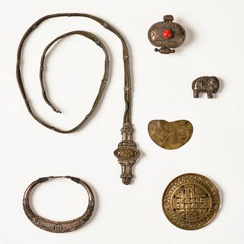 A group lot, Tibet 18/19th century.
