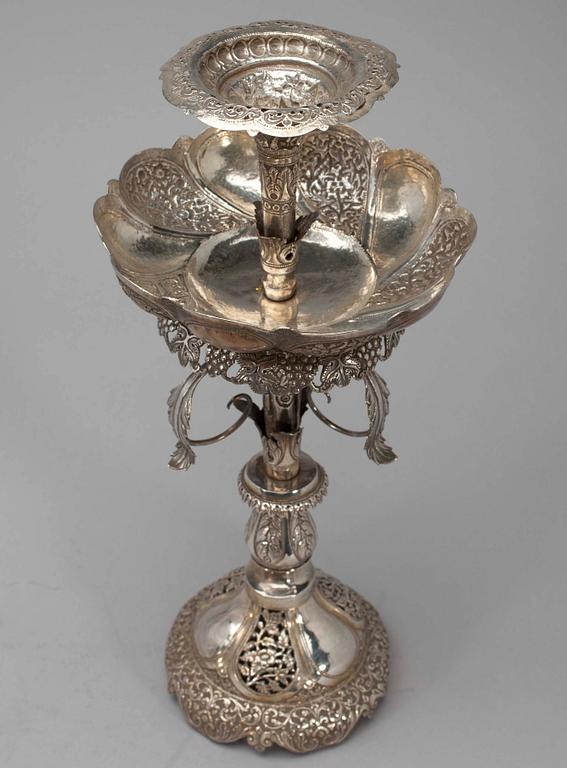 BORDSDEKORATION, silver, 1900-tal. Tot. vikt ca 743g.