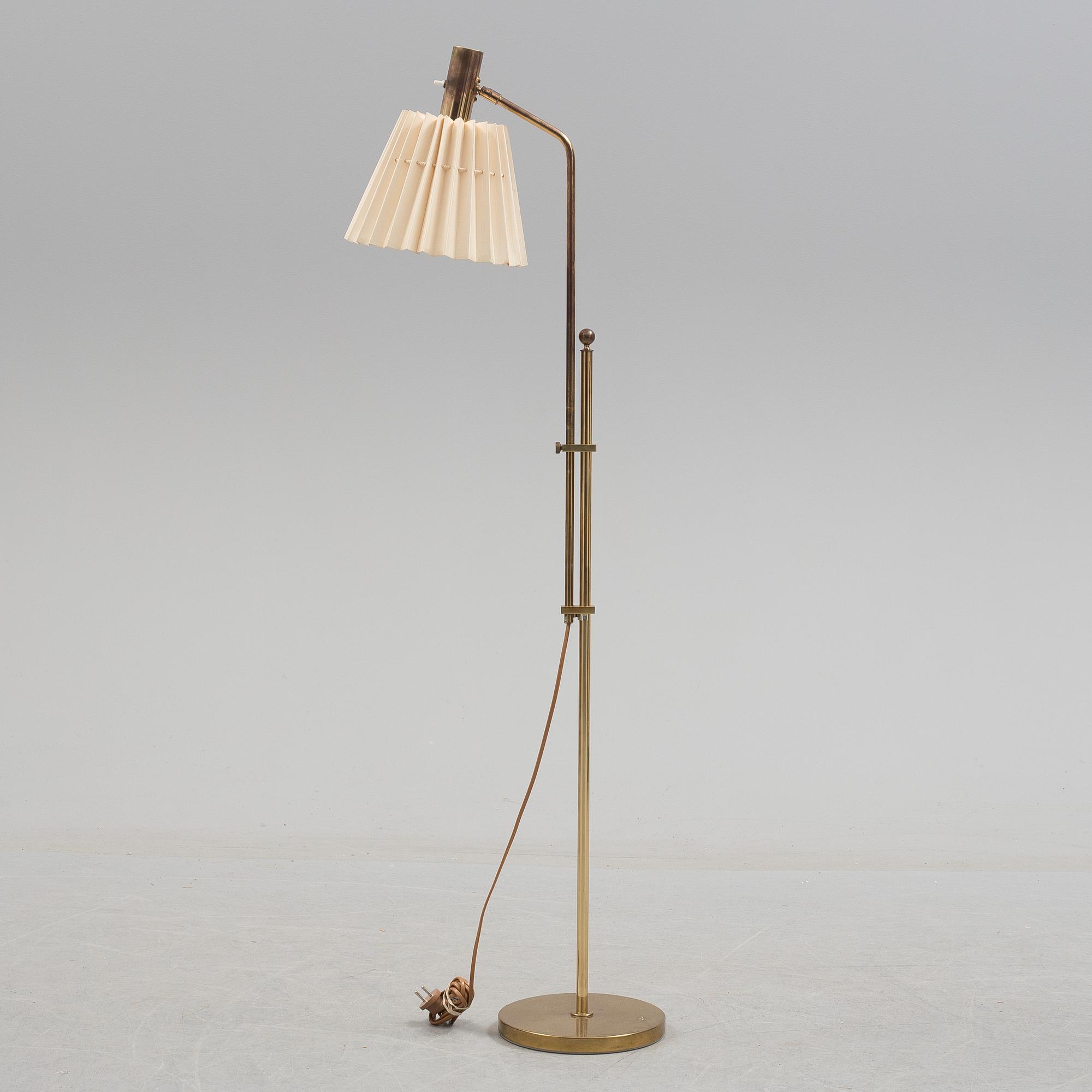 GOLVLAMPA, Bergboms, 1900-taleta andra hälft.