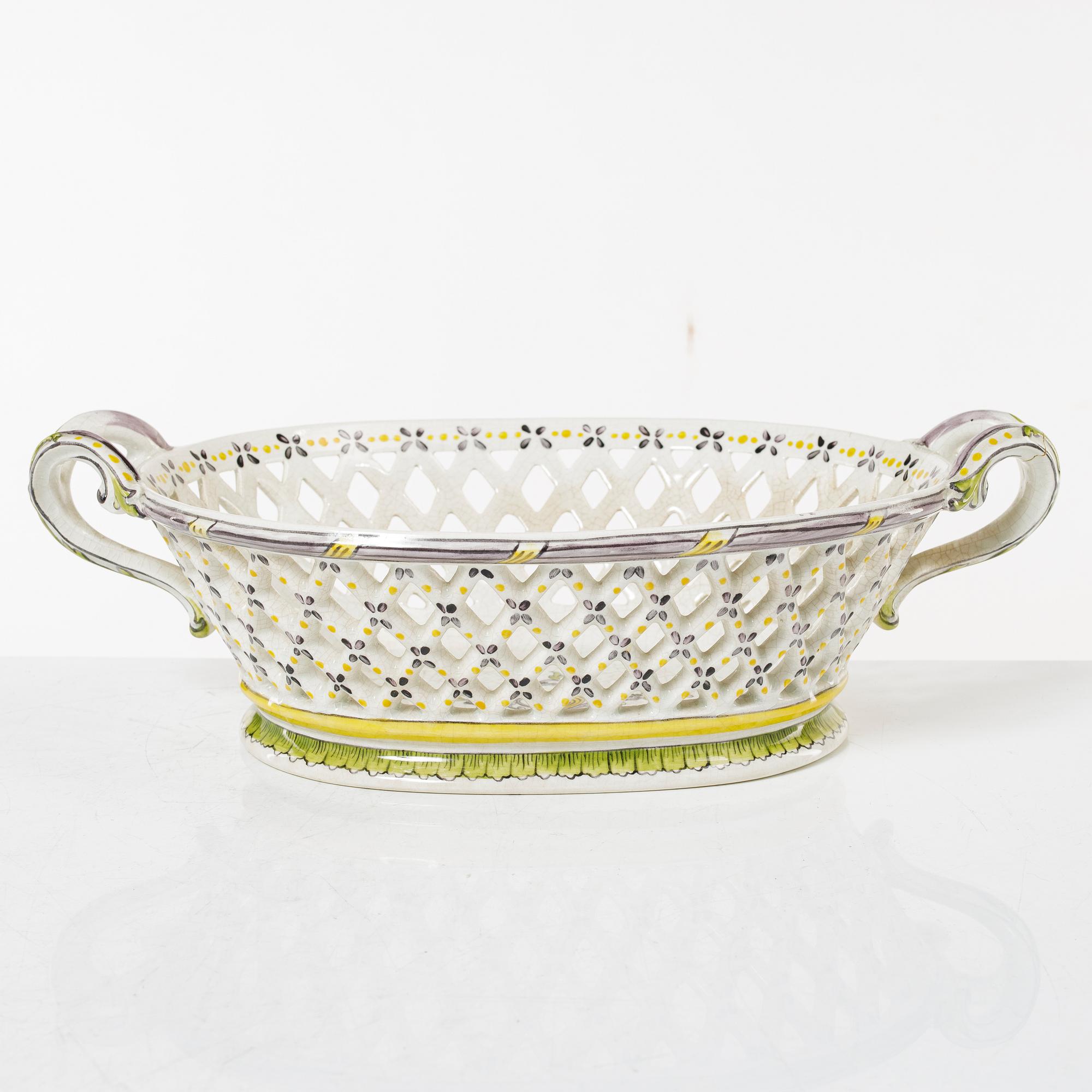 Galler bowls, 2 + 1 pcs, Rörstrand, early 20th century..