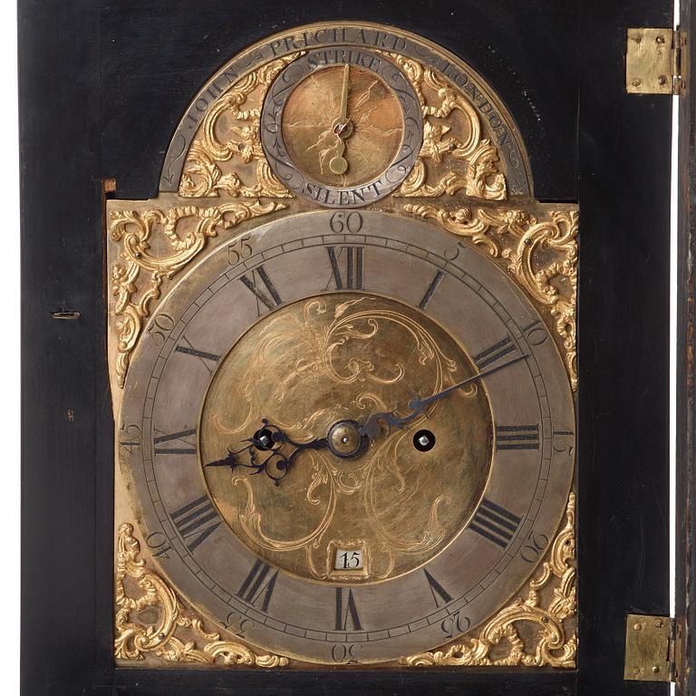 An English mid 18th century bracket clock by John Richard, London.