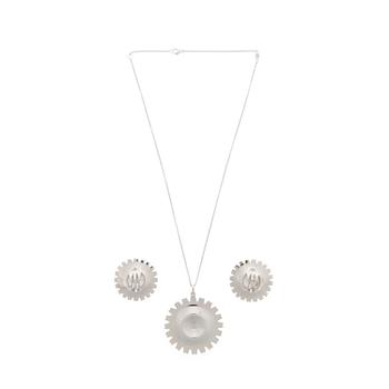 GEORG JENSEN, HÄNGE och ÖRHÄNGEN, "Daisy", silver, svart emalj.