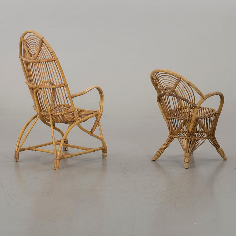 A PAIR OF RATTAN EASY CHAIRS.
