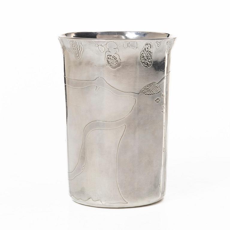 Olle Ohlsson, A sterling silver beaker, Olle Ohlsson Silversmide, Stockholm 1979.