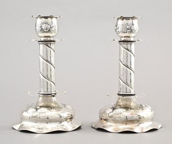 LJUSSTAKAR, ett par, silver, Eric Råström, Stockholm, 1976. Vikt 690 gram.