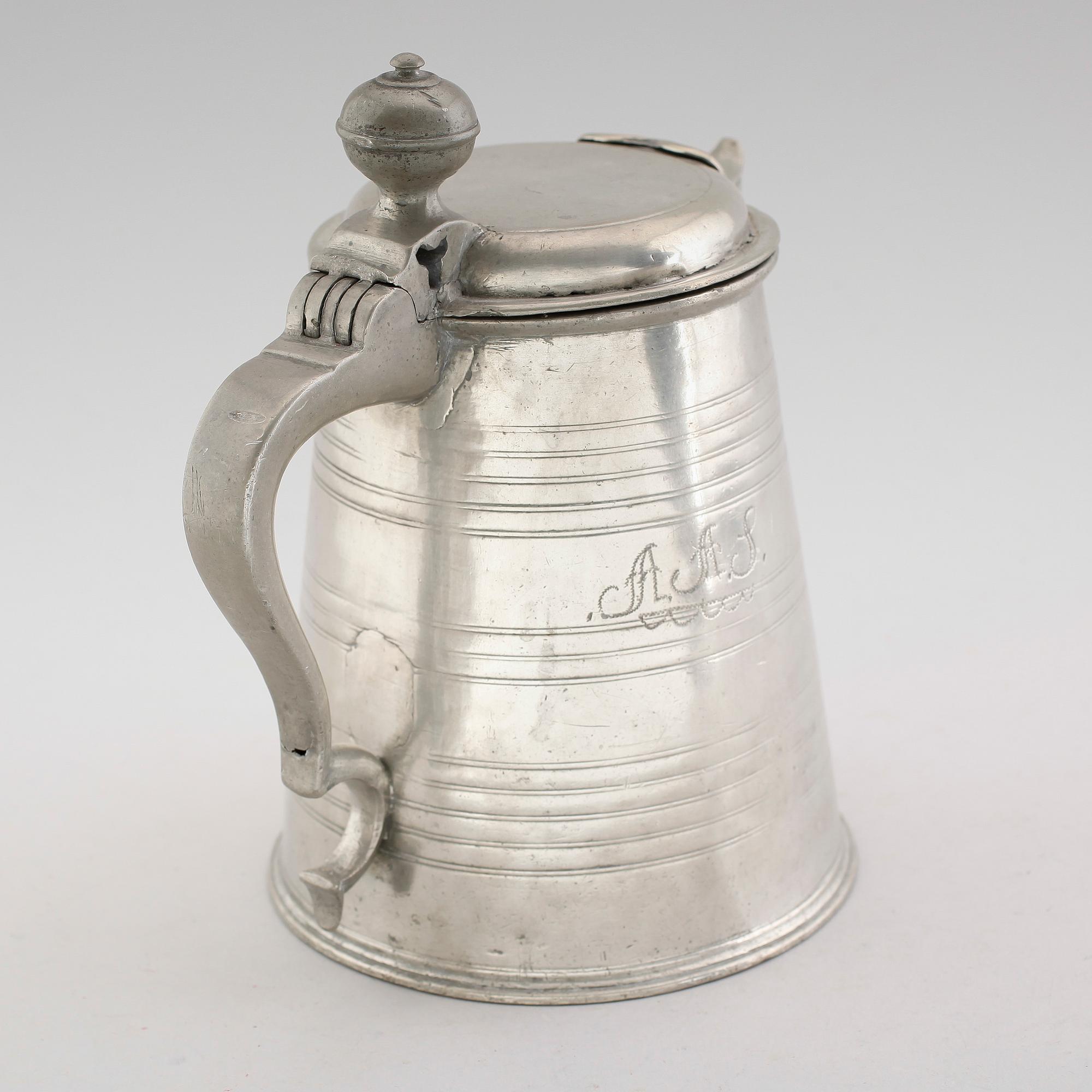 KANNA, tenn, otydliga svenska stämplar, 1796.