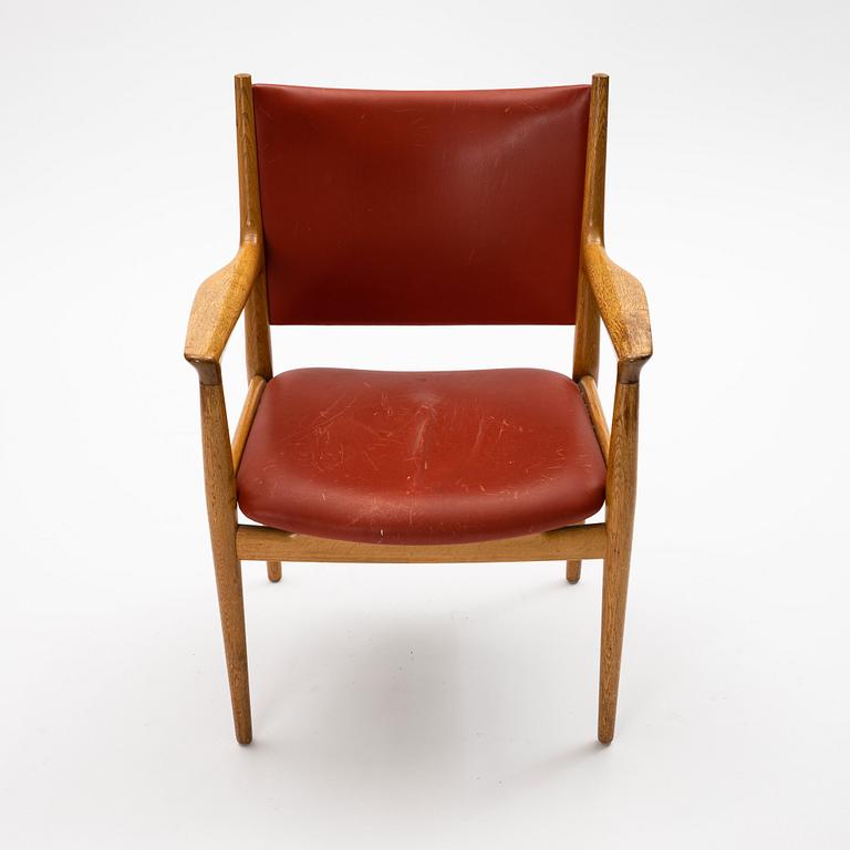Hans J. Wegner, a 'JH-513' chair, Johannes Hansen, Denmark.
