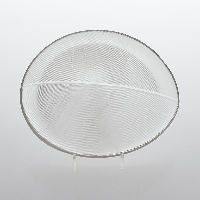 Tapio Wirkkala, A '3337' glass bowl, signed Tapio Wirkkala 3337.