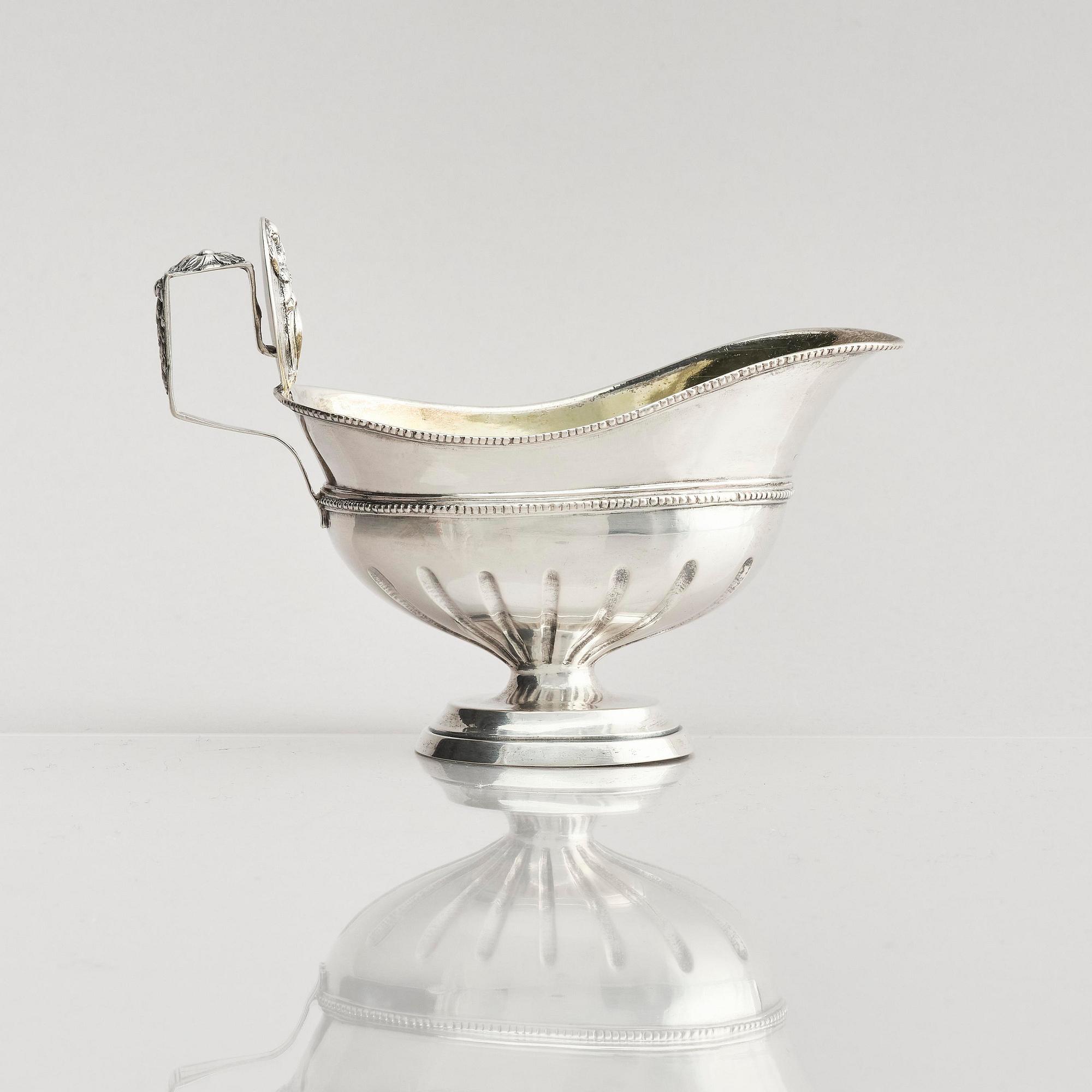 Erik Löfgren, gräddkanna, silver, (verksam 1786-1796) Umeå. Gustaviansk.