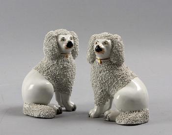 FIGURINER, ett par, porslin, England.