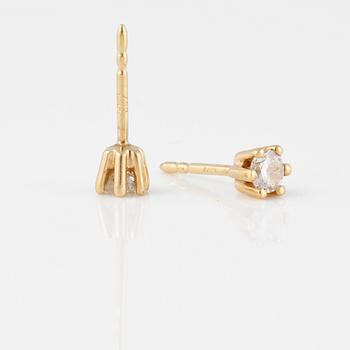 ÖRHÄNGEN, 18K guld med briljantslipade diamanter ca 0.30  ct. Vikt 0,9 gam.