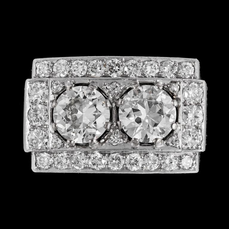 A diamond ring, tot. app. 3 cts, Stockholm 1946.