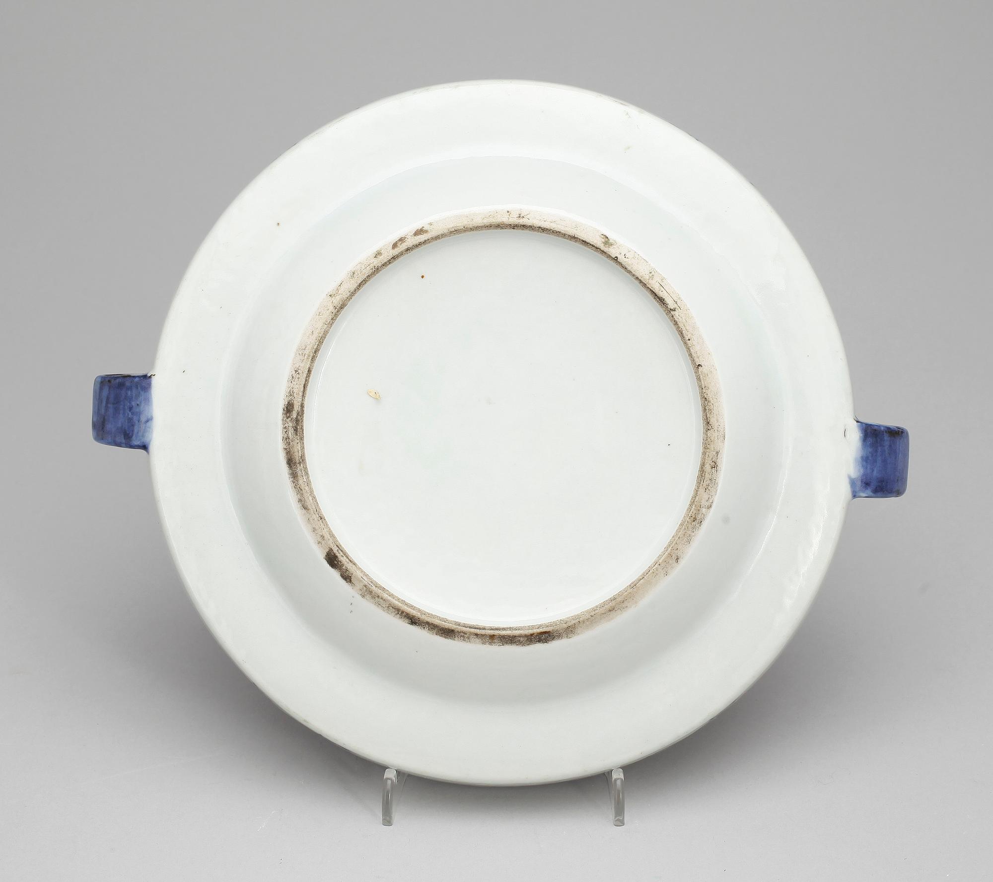 VÄRMEFAT, 3 st, porslin, Kina, Jiaqing ( 1796-1820).