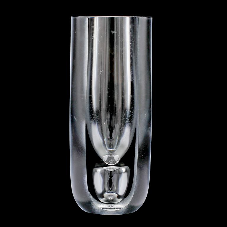 VAS, glas, Göran Wärff, Kosta Art Collection, signerad, 1900-talets andra hälft.
