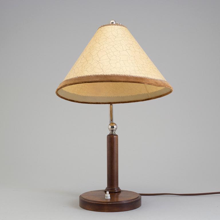 A Taidetakomo Hakkarainen table light, Finland 1930's.