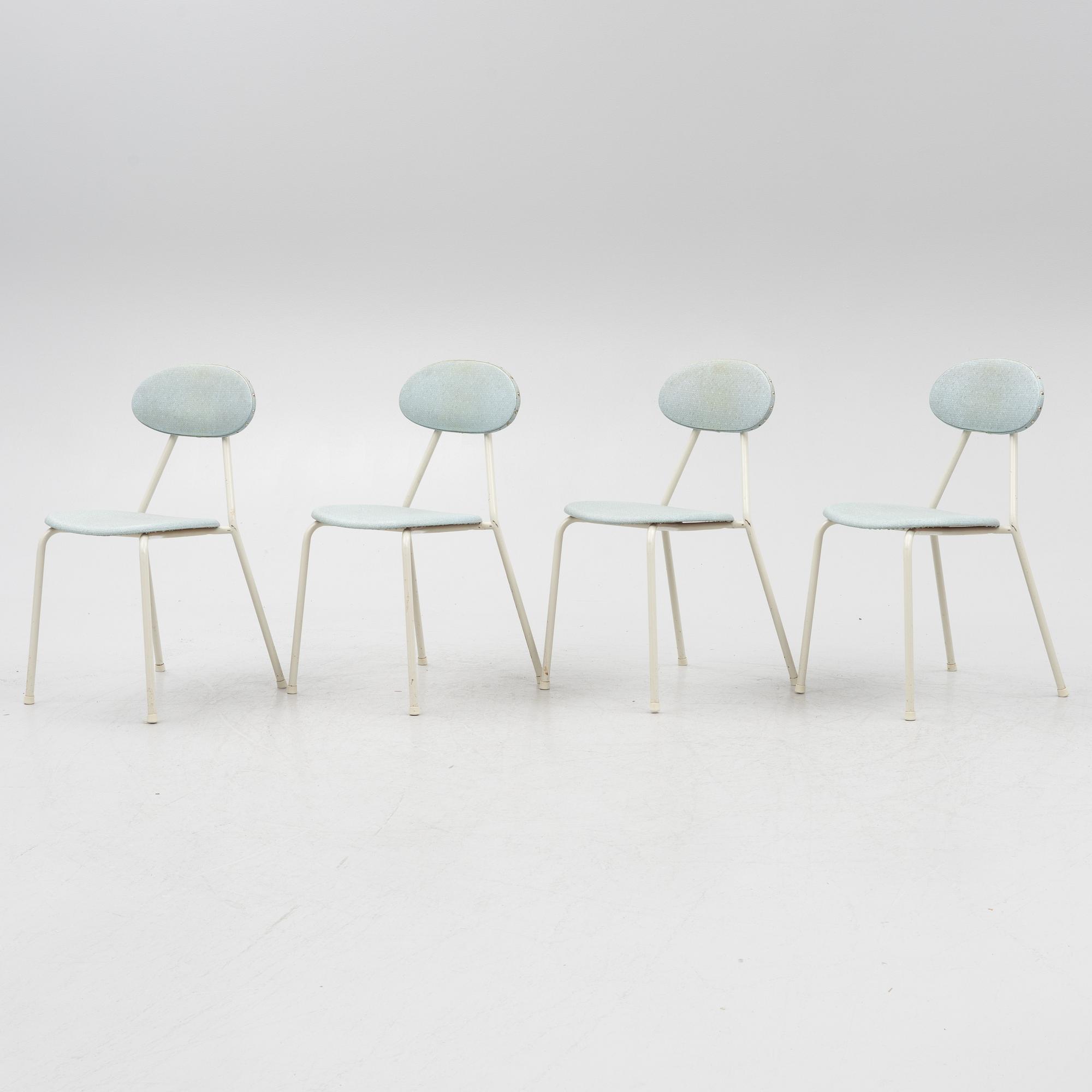 A table and four chairs, mid-20th Century.