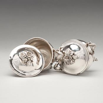 A PAIR OF SWEDISH SILVER SUGAR-BOWLS AND COVERS, Makers mark of Jacob Lampa, Stockholm 1778.