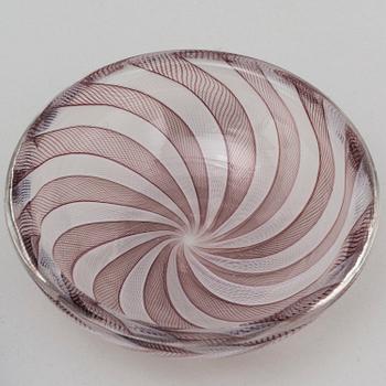 VENINI, fat, glas. Italien,  1900-talets andra hälft.