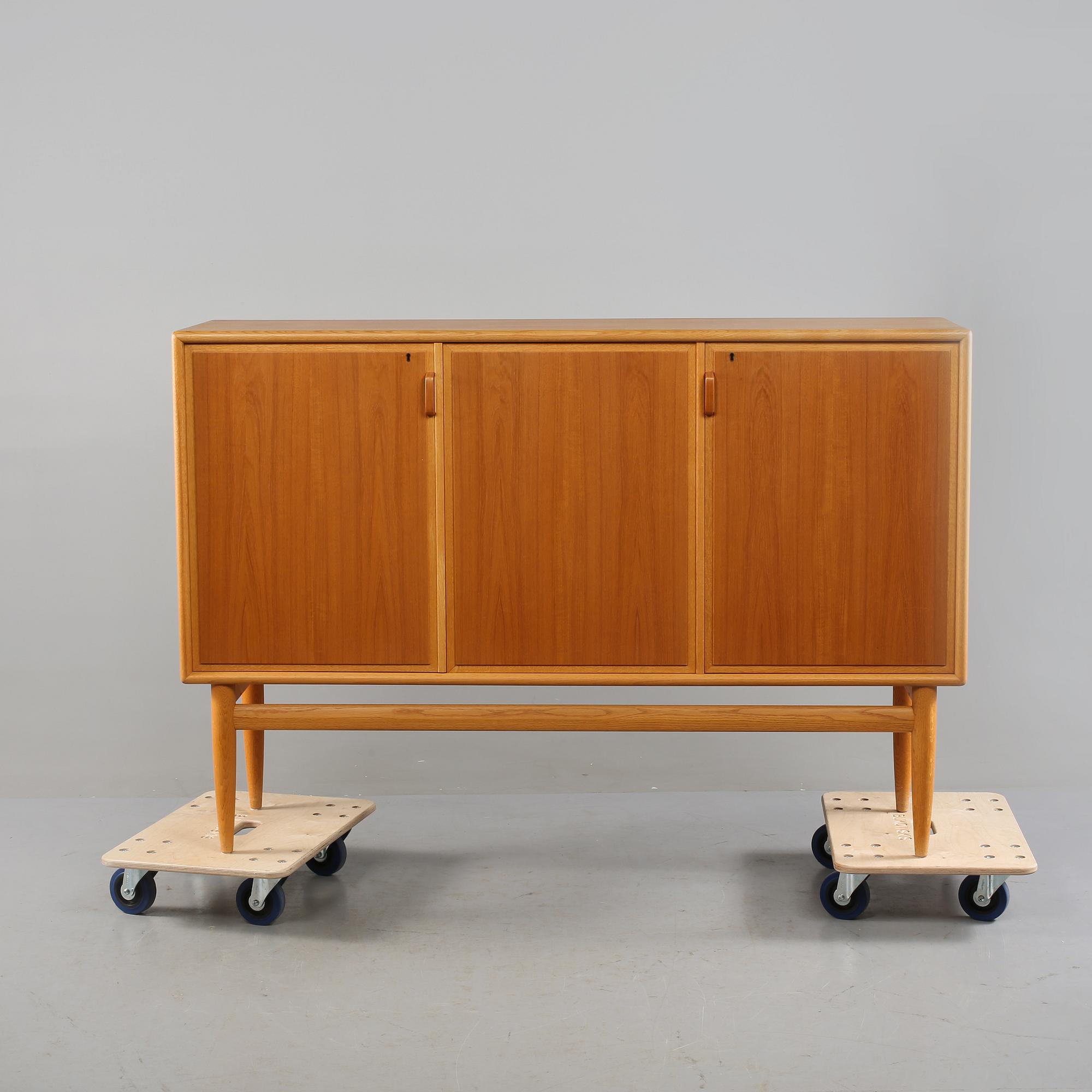 SIDEBOARD, Bertil Fridhagen, Bodafors, 1960-tal.