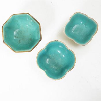 Skålar, sju stycken, porslin, Kina, sen Qingdynasti/omkring 1900.