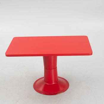 Yrjö Kukkapuro, a 'Saturnus' table, Haimi, Finland, 1970's.