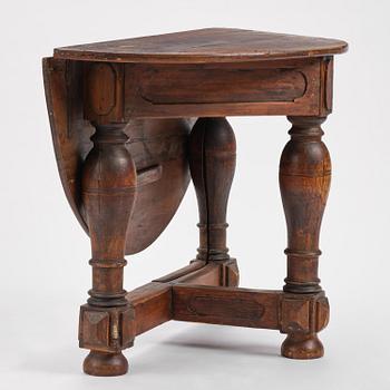 A Swedish Baroque gate-leg table, early 18th century.
