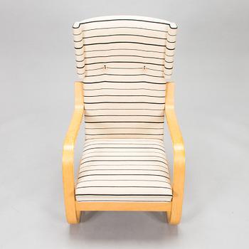 A late 20th century '401' armchair for Artek.