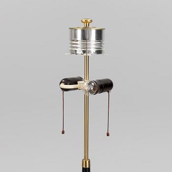 A mid 20th century floor lamp.