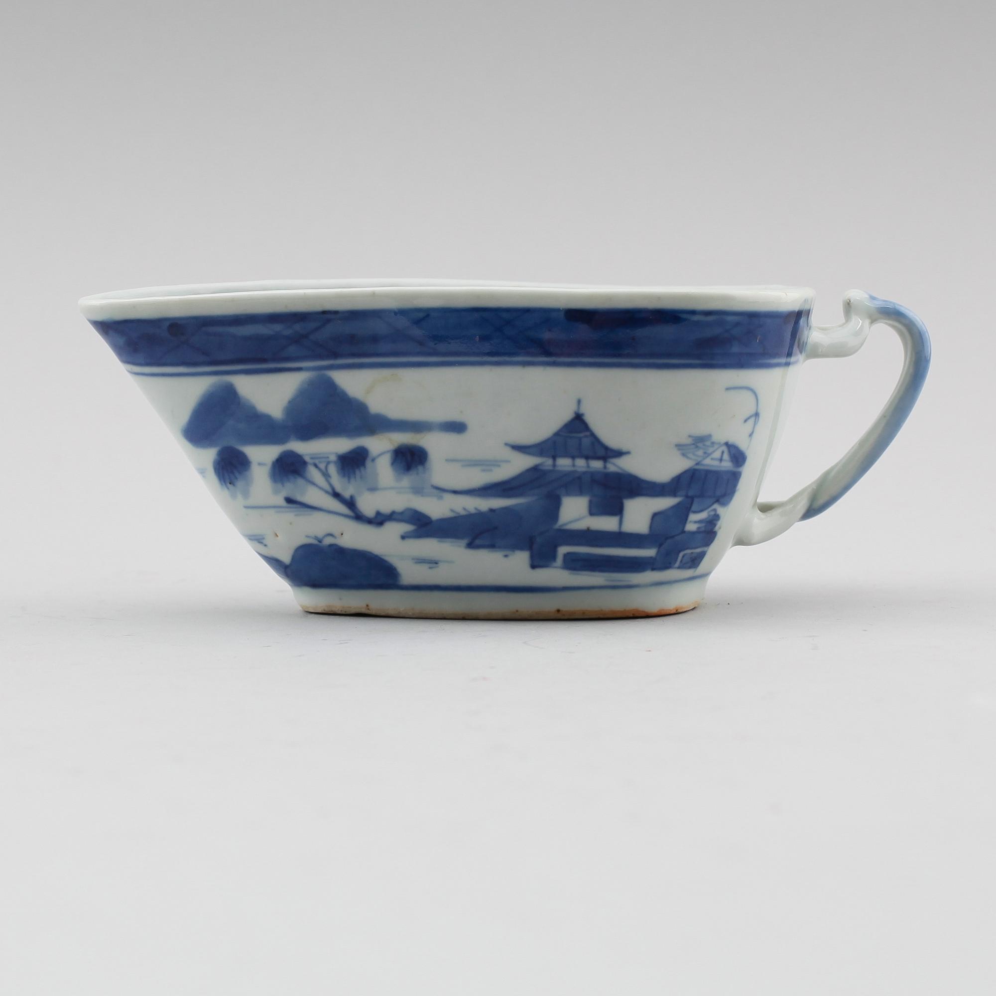 SÅSSKÅL, porslin, Kina, 1800-tal.