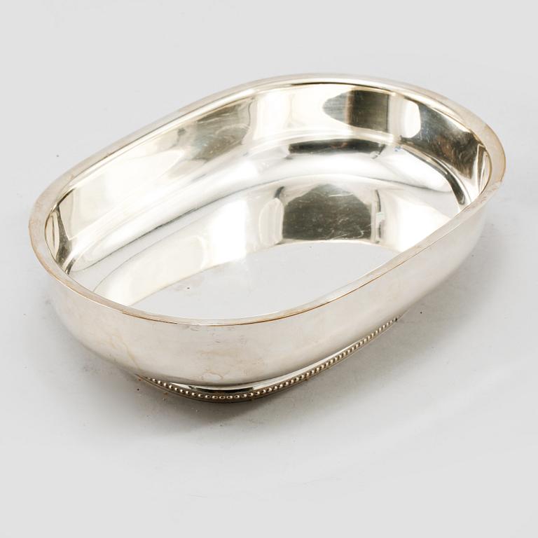 SKÅL, silver, Vera Ferngren, GAB, 1967, vikt 534 gram.