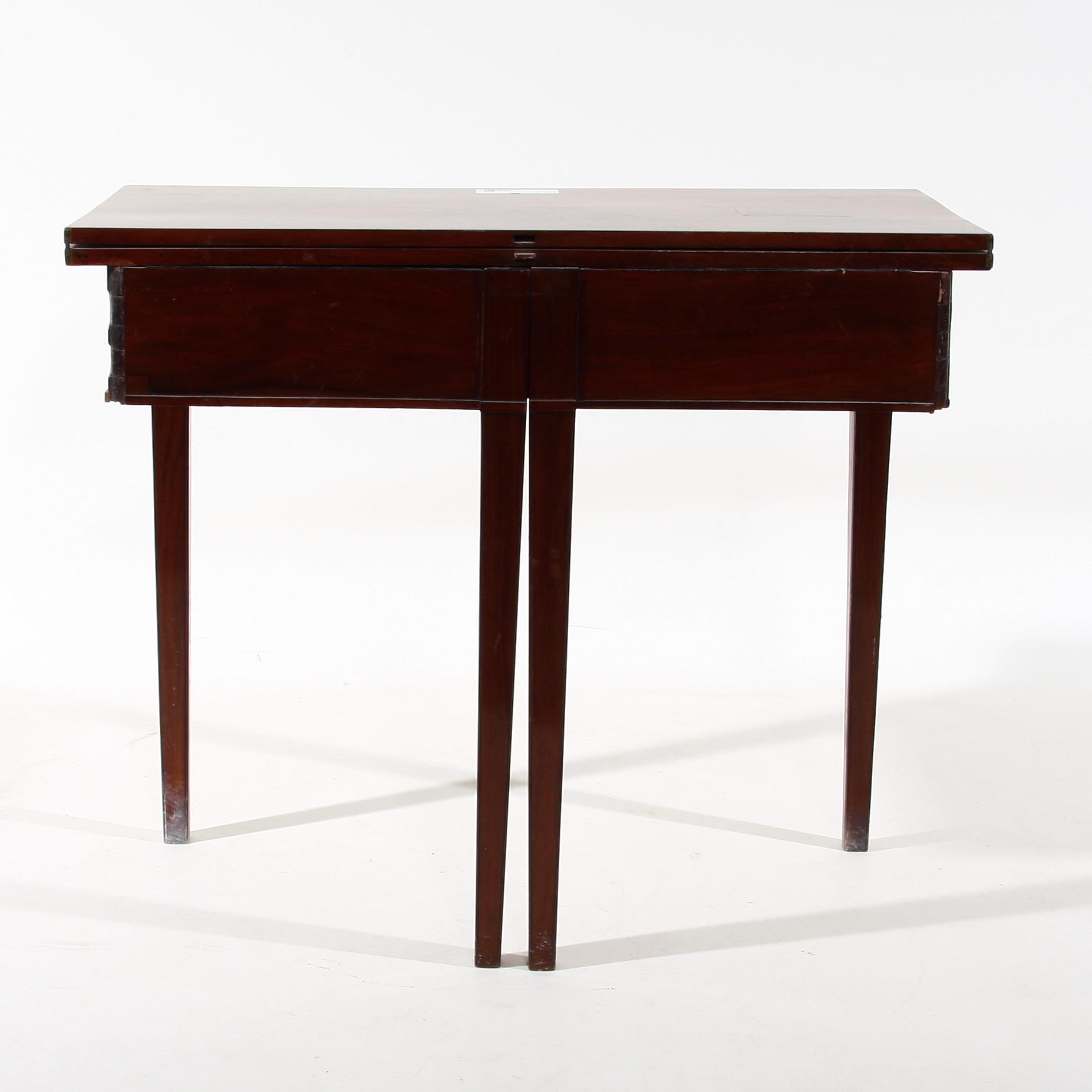 SPELBORD, empire, 1800-talets första hälft.