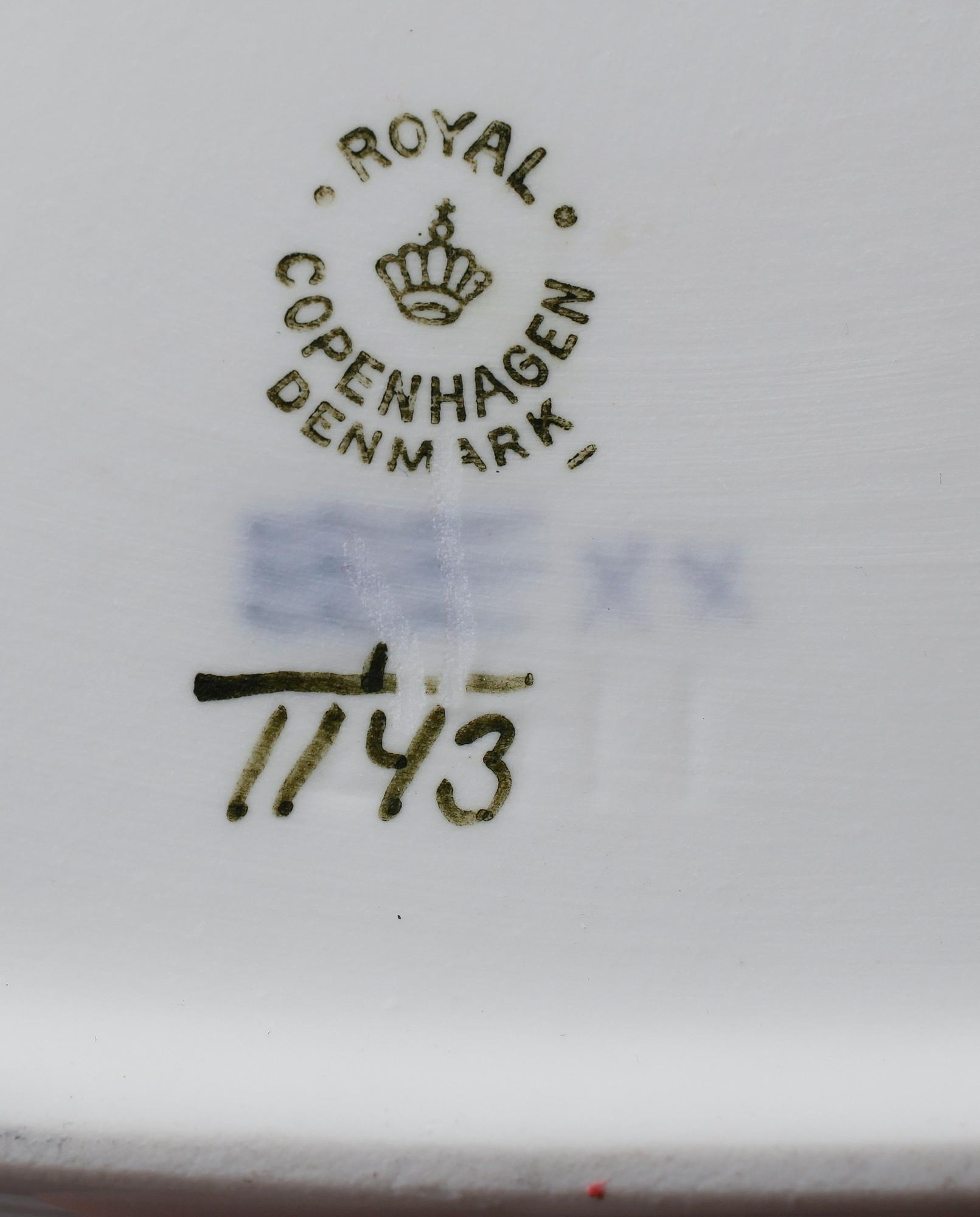 SERVISPORSLIN, 7 delar,  musselmalet, Royal Copenhagen.