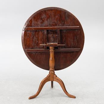 A folding table, Mälardalen, first half of the 19th century.