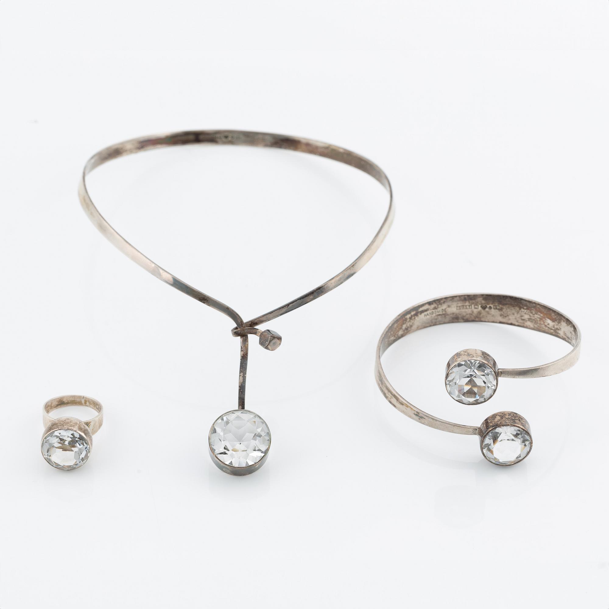 Necklace, bracelet, and a ring, silver with rock crystal, including pieces by Gert Thysell.