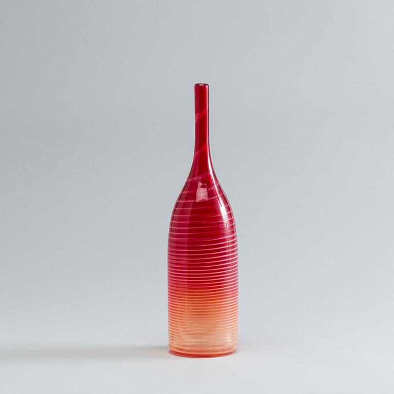 A CENDESE GLASS VASE, 1980.