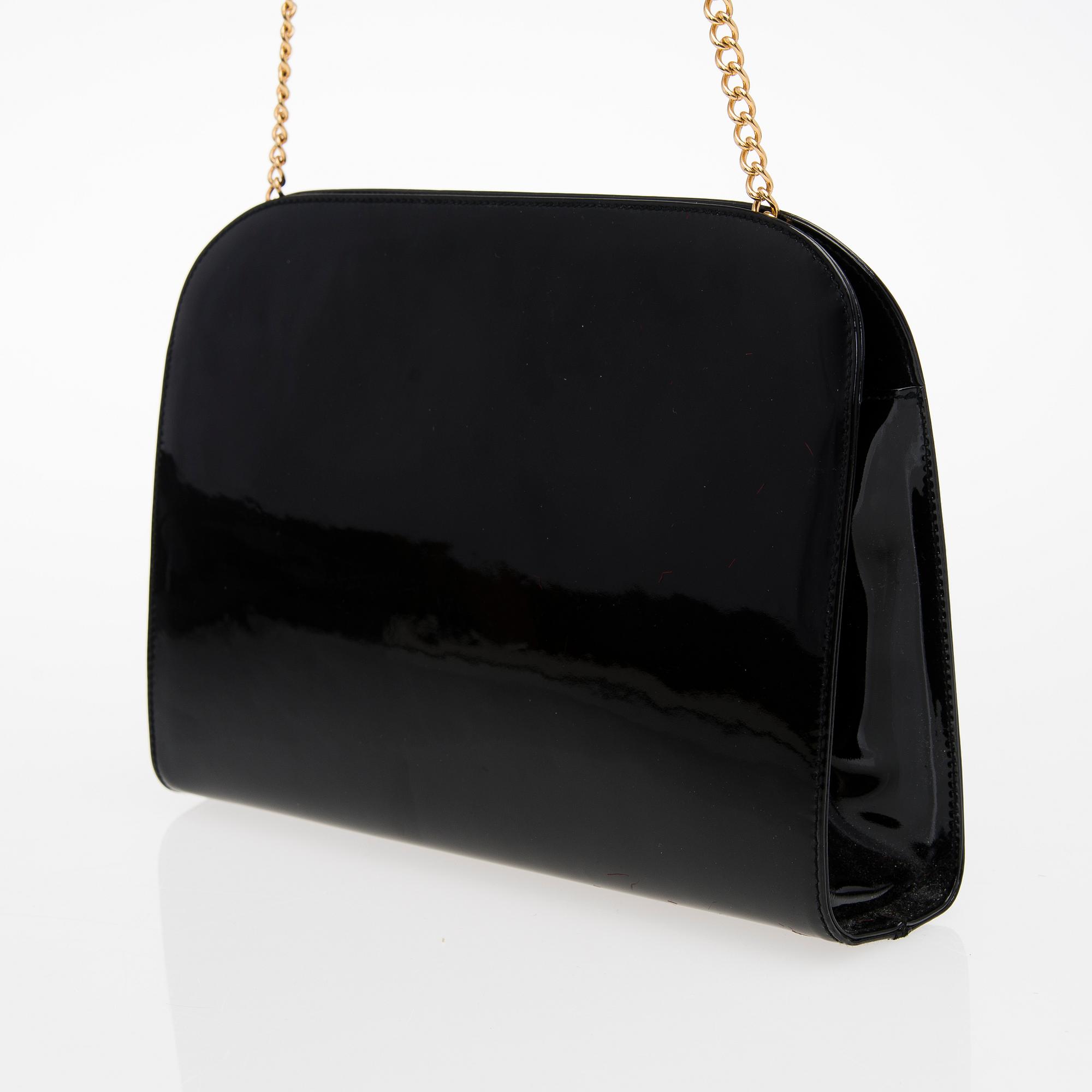 A SALVATORE FERRAGAMO Black Patent Leather Shoulder Bag
