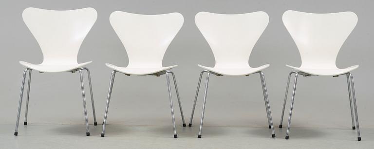 STOLAR, 4 st, "Sjuan", Arne Jacobsen, Fritz Hansen.