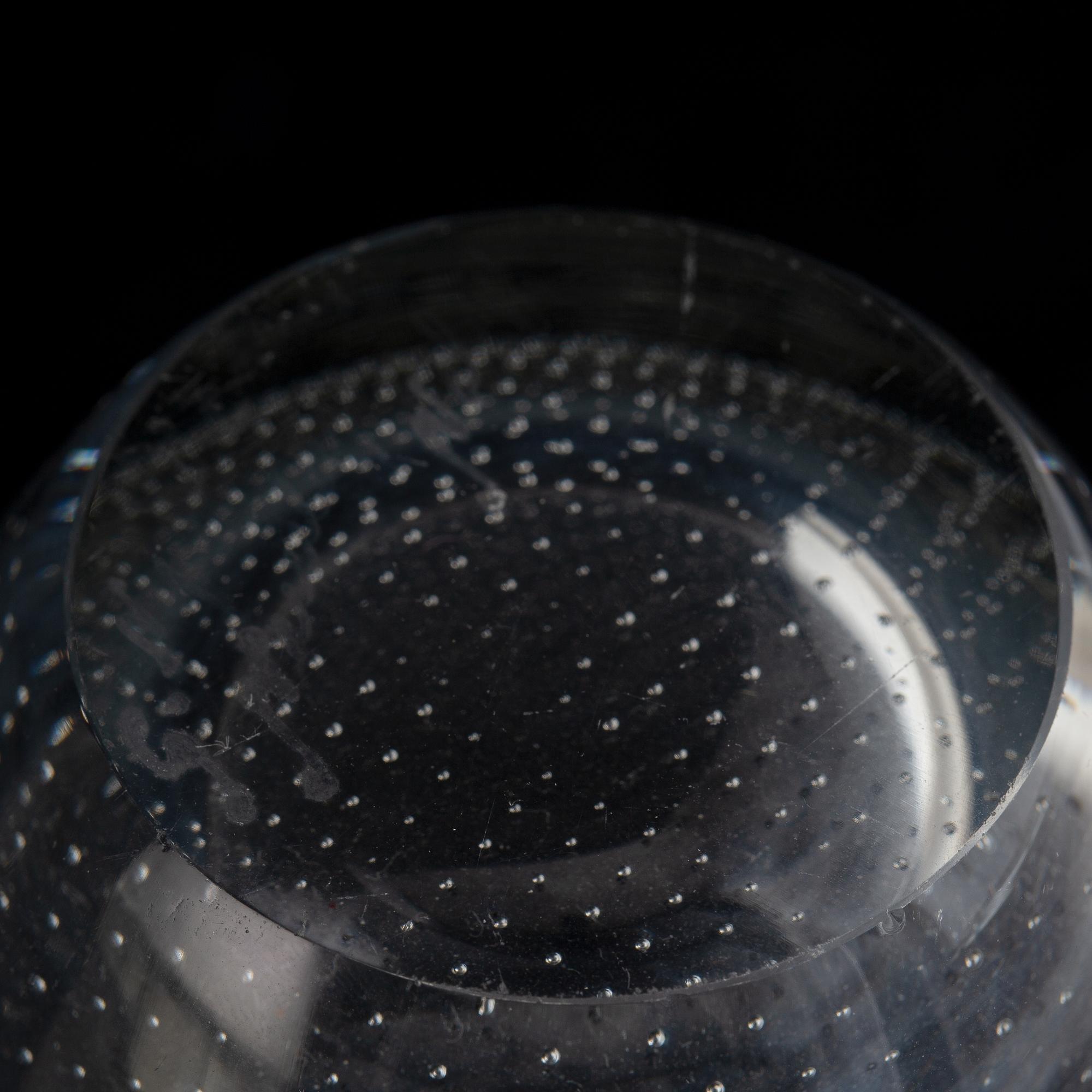 Gunnel Nyman, glass vase,  Nuutajärtvi Notsjö.