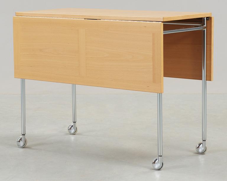 KLAFFBORD, "Berit", Bruno Mathsson för DUX, formgivet 1943.